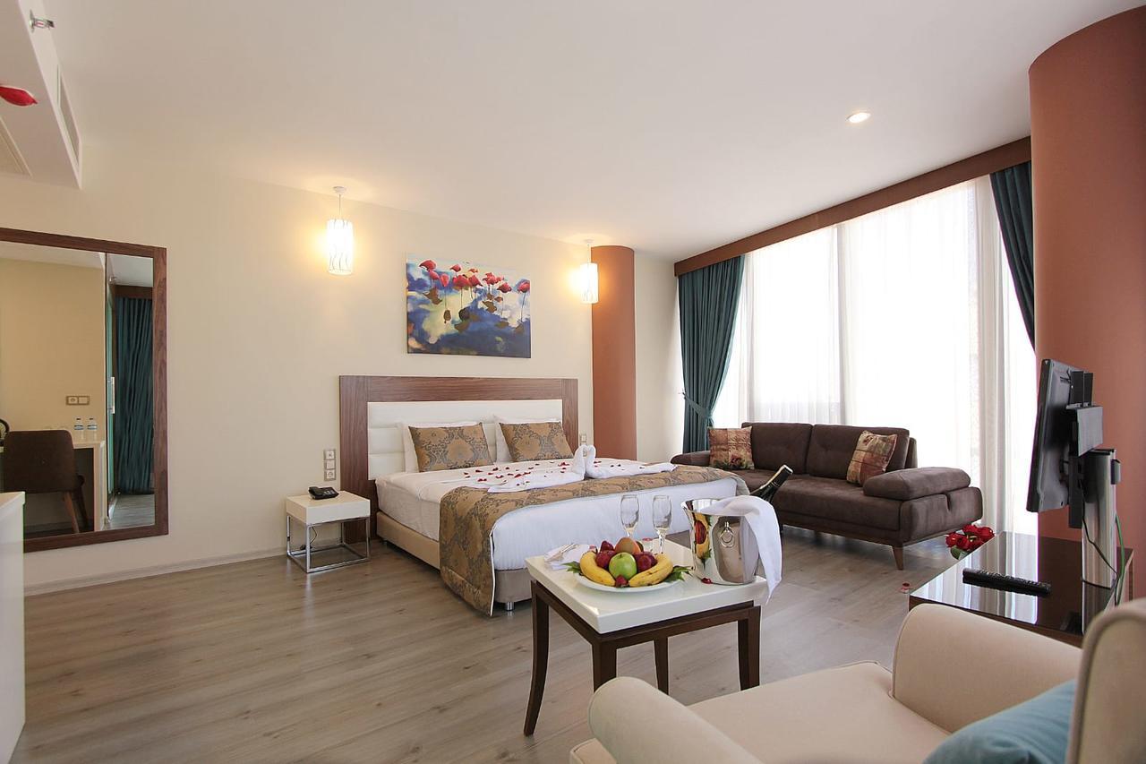 Forum Suite Otel Mersin  Exteriér fotografie